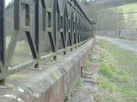 Neidpath Viaduct complete with cable runners.<br><br>[Colin Harkins 17/04/2006]