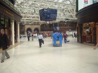 A strange quietness in Glasgow Central on the day of the July 7th Attacks.<br><br>[Colin Harkins 07/07/2005]