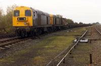 A pair of 20s draw into Mauchline. Line to Ayr on the left, line to Kilmarnock on the right.<br><br>[Ewan Crawford //1988]