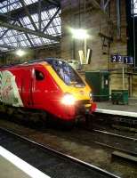221111 at Glasgow Central waiting to depart for Bournemouth<br><br>[Graham Morgan 14/10/2006]