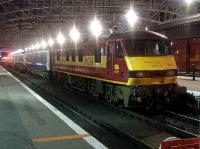 90034 with the Caledonian Sleeper following arrival at Glasgow Central.<br><br>[Graham Morgan 09/12/2006]