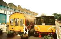 <I>Mexican Bean</I> and observation car at Oban<br><br>[Ian Dinmore //]