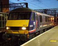 First Scotrail branded 90019 at Glasgow Central.<br><br>[Graham Morgan 30/12/2006]