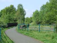 Looking to Elderslie East Junction, the trackbed now part of the cycle path network<br><br>[Graham Morgan 04/05/2007]