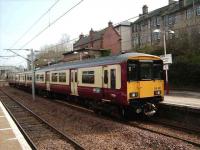 A Dalmuir service stands at Hamilton Central on 26 March.<br><br>[David Panton 26/03/2007]