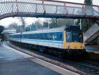 117 308 with an inner circle train at Aberdour in April 1999.<br><br>[David Panton /04/1999]