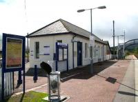 The up platform building at Dalwhinnie in August 2007. <br><br>[John Furnevel 25/08/2007]