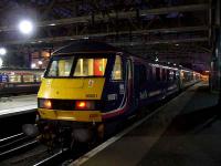 90021 at Platform 9 with the terminated Glasgow Central portion of the Caledonian Sleeper<br><br>[Graham Morgan 12/01/2008]