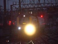 221135 crossing the Clyde Viaduct on the approach to Platform 2<br><br>[Graham Morgan 12/01/2008]