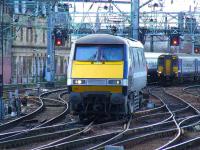NXEC 91109 arriving at Glasgow Central on 13 March to form a service for London Kings Cross<br><br>[Graham Morgan 13/03/2008]