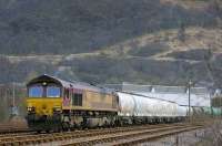 Fort William - Mossend freight (consist 12 Alcan PCA and 5 TTA tanks) being reversed out of Fort William yard by EWS 66099 on 8 April 2008. <br>
<br><br>[Bill Roberton 08/04/2008]