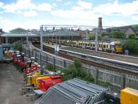 All platforms occupied at Helensburgh Central on Saturday 31 May 2008.<br><br>[John McIntyre 31/05/2008]