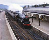 LMS 5025 northbound through Kingussie with a special on 12 June 1982. <br><br>[Peter Todd 12/06/1982]