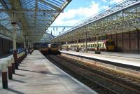 334 and 320 units stand at Helensburgh Central on 31 May 2008.<br><br>[John McIntyre 31/05/2008]