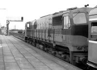 CIE service about to leave Limerick Junction in 1988 behind locomotive 080.<br><br>[Bill Roberton //1988]