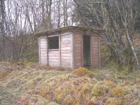 Derelict platelayers hut between Glenoglehead and Killin Junction.<br><br>[John Gray 30/03/2005]