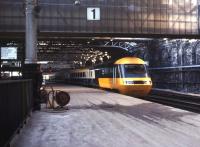 An immaculate looking HST stands at Waverley platform 1 in October 1978.<br><br>[John Furnevel 07/10/1978]