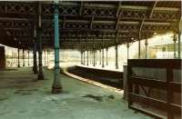 The abandoned excursion bays at the south end of Tynemouth in 1982. Much restoration and refurbishment has been carried out at the station since that time, although the poor state of the roof continues to cause concern. [See image 30456]<br><br>[Colin Alexander //1982]