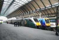 A Hull Trains class 222 for Kings Cross stands alongside a TransPennine service for Manchester Piccadilly at Hull on 23 April 2009.<br><br>[John Furnevel 23/04/2009]