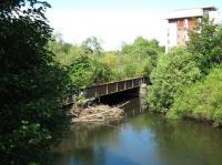 Bridge over River Kelvin from former site of Transport Museum on south side to Partick Central Station side.<br><br>[Alistair MacKenzie 23/06/2009]