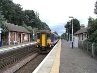 156 476 calls at Pollokshaws West with a train for East Kilbride on 8 August 2009.<br><br>[David Panton 08/08/2009]