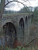 Camps Viaduct is a large structure on the North British Railway's Camps Branch near the terminus of the line which served a quarry and limeworks. Closer to the junction at Uphall was the Pumpherston Oilworks. The viaduct now carries a footpath.<br><br>[Ewan Crawford 06/12/2003]