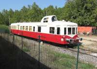 Currently stored out of service, at the Besse sur Issole depot of L'Association du Train Touristique de Centre Var (ATTCV), is <I>Picasso</I> No 3976, built in 1956. The strange appendage set into the roof is the single driving cab where the driver sits sideways facing a single set of controls. <I>Picasso?</I> Well just look at one of his paintings and then again at this wonderfully quirky piece of rolling stock.<br><br>[Malcolm Chattwood 23/09/2009]