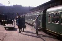 Skiers heading for Aviemore join the 2.03pm DMU at Waverley on 23rd March 1963.<br><br>[Frank Spaven Collection (Courtesy David Spaven) 23/03/1963]