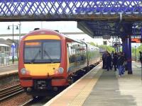 Alloa to Glasgow service at Stirling.<br><br>[Brian Forbes 13/05/2010]