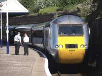A southbound HST calls at Dundee on 5 August 2010.<br><br>[Brian Forbes 05/08/2010]