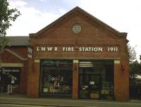 Although much of Wolverton Works has been turned into a Tesco, they kindly preserved the original works fire station. It is now a bookshop - an ironic touch for fans of the Ray Bradbury sci-fi novel 'Fahrenheit 451', in which people live in fireproof houses, and 'firemen' are employed to burn books.<br><br>[Ken Strachan 27/08/2010]