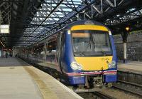 170 454 in the bay platform at Dundee with the 16.50 to Edinburgh on 4 October.<br><br>[Bill Roberton 04/10/2010]