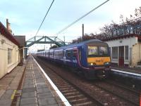 Survival of 322482 and it's four classmates have less than a month to go before the Airdrie to Bathgate class 334s take over the run which extends to Helensburgh in the west to North Berwick in the east. Will the famous five 322s survive?<br><br>[Brian Forbes 18/11/2010]