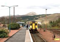 A morning DMU from Oban, bound for Glasgow Queen Street, shortly after arrival at Crianlarich on 16 April 2005.<br><br>[John Furnevel 16/04/2005]