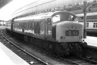 'Peak' 45054 following arrival at Aberdeen in 1974.<br>
<br><br>[Bill Roberton //1974]