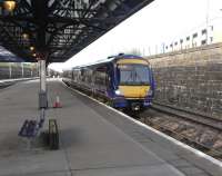 170 433 pulls into Dundee platform 4 with a Glasgow to Aberdeen service on 9 April 2011.<br><br>[David Panton 09/04/2011]