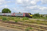 The 0700 Edinburgh - Reading CrossCountry DMU eastbound at Didcot on 16 June 2011.<br><br>[Peter Todd 16/06/2011]