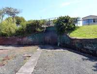 The subway leading to the island platform at Maidens station from the west in July 2011. [See image 34856]<br>
<br><br>[Colin Miller 11/07/2011]