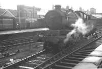 GWR Castle class 4-6-0 no 5047 <I>Earl of Dartmouth</I> about to leave Wolverhampton Low Level station on 15 August 1962, having just brought in the 8.50am Birkenhead - Paddington train. 5047 was withdrawn from Wolverhampton's Stafford Road shed 6 weeks later.<br><br>[K A Gray 15/08/1962]