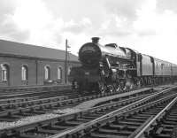 Beautifully turned out Jubilee no 45562 <I>Alberta</I> arriving at Carlisle on 7 October 1967 with the Jubilee Railway Society <I>'South Yorkshireman No 7'</I> rail tour from Bradford Exchange.<br><br>[K A Gray 07/10/1967]