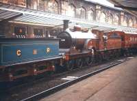 The preserved Samuel Johnson Midland Railway <I>'Spinner'</I> no 118 (later no 673), now a static exhibit at the NRM, photographed at Carlisle station during an exhibition of vintage locomotives and rolling stock that took place in June 1958. <br>
<br><br>[A Snapper (Courtesy Bruce McCartney) 16/06/1958]