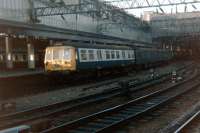 303087 stands at the platform at Glasgow Central in October 1979.<br><br>[Colin Alexander /10/1979]