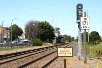 Ligne La Rochelle - Rochefort. Chatelaillon Plage station looking north towards La Rochelle. 18 July 2012.<br><br>[Mark Poustie 18/07/2012]