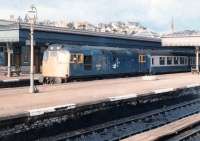 A Dundee - Glasgow train calls at Stirling on 20 October 1981 behind 27004.<br><br>[John Furnevel 20/10/1981]