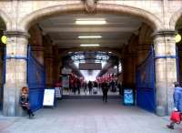 <h4><a href='/locations/M/Marylebone'>Marylebone</a></h4><p><small><a href='/companies/M/Marylebone_Station_Great_Central_Railway'>Marylebone Station (Great Central Railway)</a></small></p><p>The grand entrance to Marylebone Station in November 2012. The lady on the left appears to be happy taking up 50% of the available seating - though it doesn't look very comfortable to me. 24/92</p><p>09/11/2012<br><small><a href='/contributors/Ken_Strachan'>Ken Strachan</a></small></p>