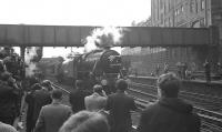 Scene at Aberdeen station on 25 March 1967 as Black 5 no 44997 together with A4 no 60009 <I>Union of South Africa</I> come off BR <I>Grand Scottish Tour No 1</I> after bringing the 18 coach special from Perth.<br><br>[K A Gray 25/03/1967]
