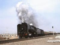 QJ 6882 with a freight at Da-an Bei in April 2000. [See image 46552]<br><br>[Peter Todd 19/04/2000]