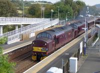 West Coast 37516 <I>Loch Laidon</I> and 37685 <I>Loch Arkaig</I> with <I>The Royal Scotsman</I> from Edinburgh to Ardgay, passing through Rosyth station on 22 September.<br><br>[Bill Roberton 22/09/2014]