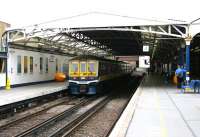 The through Thameslink platforms at Blackfriars looking north towards the Metropolitan Widened Lines in July 2005 with a Bedford train standing at platform 5.<br><br>[John Furnevel /07/2005]