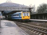 142068 departing from Beverley for the north on 25 March 1989.<br><br>[Peter Todd 25/03/1989]